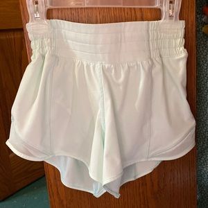 Lululemon Hottie Hot High Rise Shorts 2.5” length, Size 0